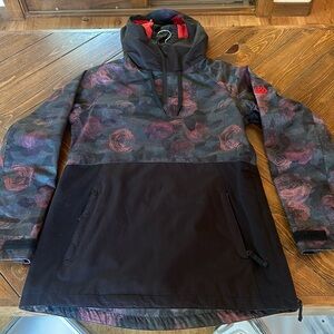 Women’s 686 size small ski/snowboard winter jacket